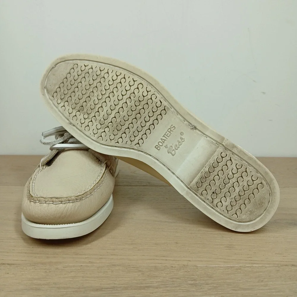 Bass Boaters Leather Boat Shoes Mens 7.5M Cream Leather Preppy Coastal Classic